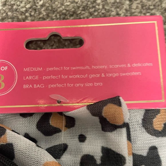 Laundry Bags - Picture 2 of 4